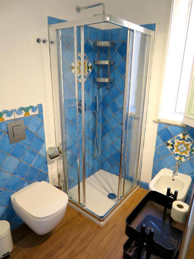 Cortile Umberto I Bed & Breakfast เชฟาลู ภายนอก รูปภาพ